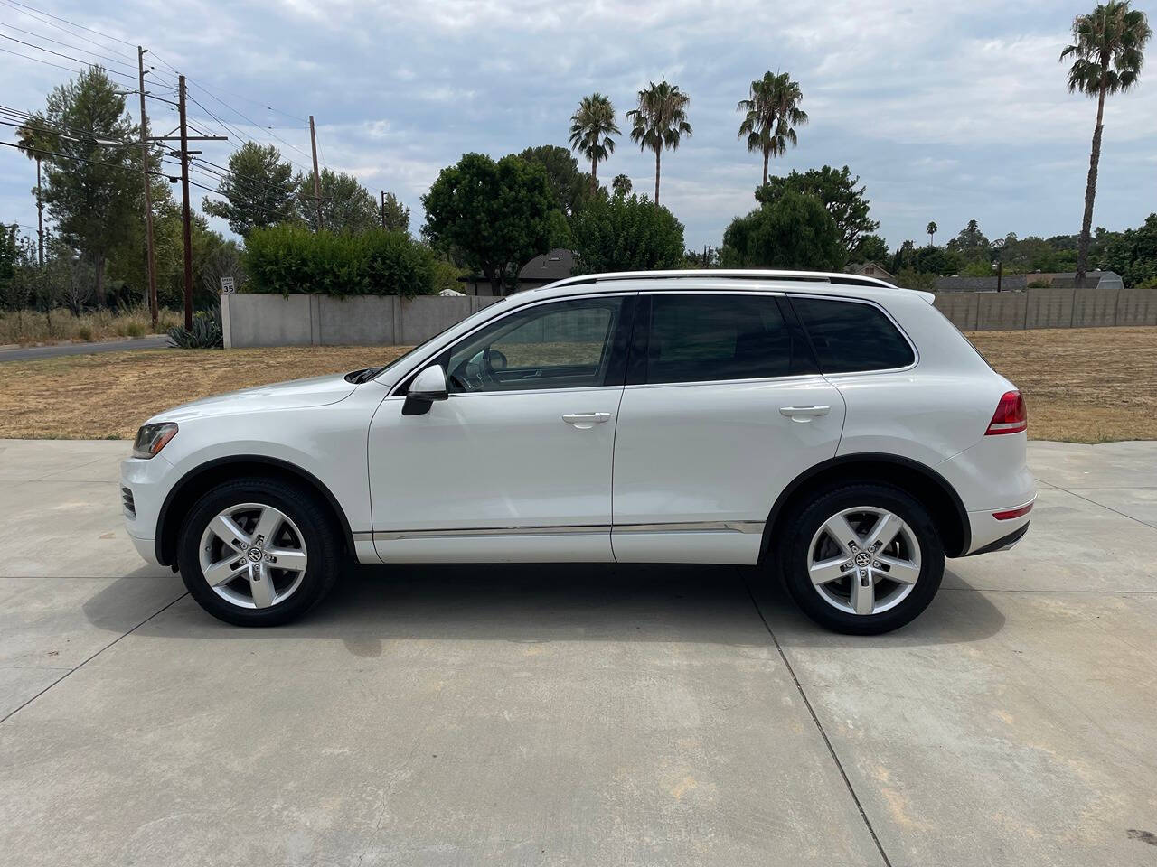 2013 Volkswagen Touareg for sale at Auto Union in Reseda, CA