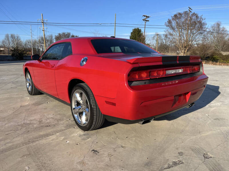 2011 Dodge Challenger R/T