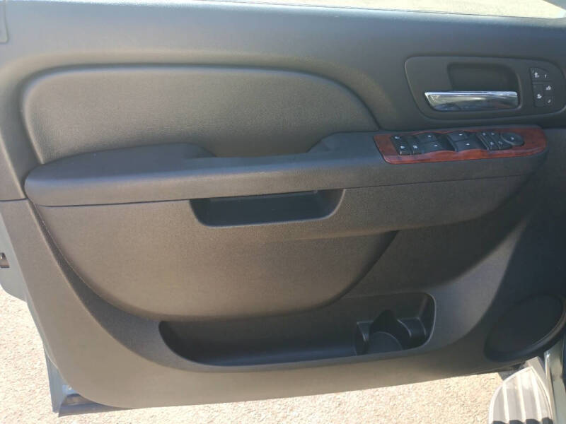 2010 GMC Yukon XL SLT