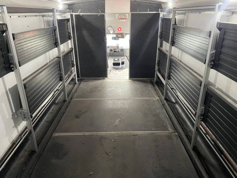 2019 Ford E-Series E-450 SD