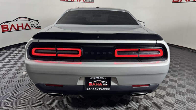2023 Dodge Challenger SXT