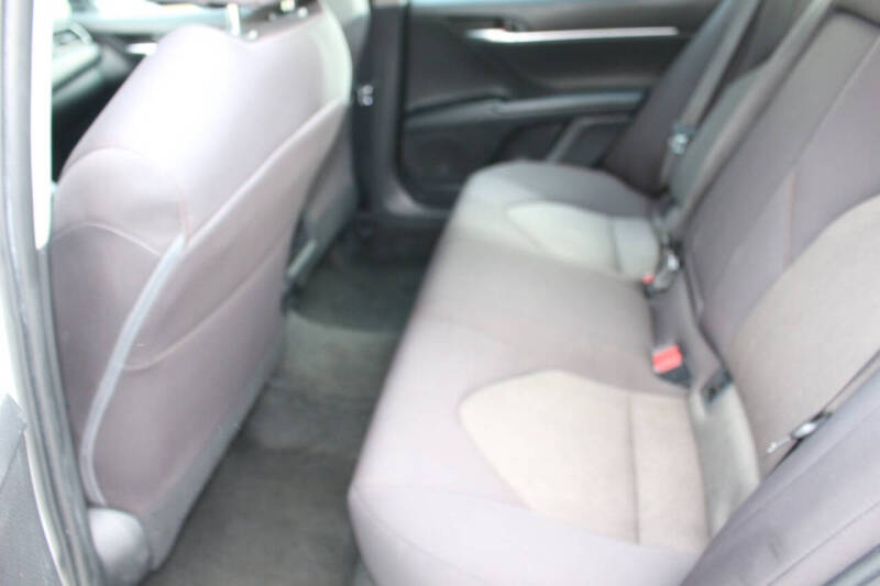 2020 Toyota Camry LE