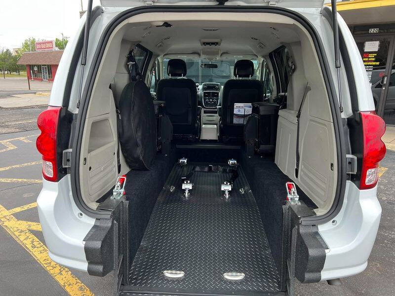 2016 Dodge Grand Caravan SE