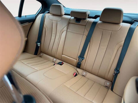 2022 BMW 5 Series 530i