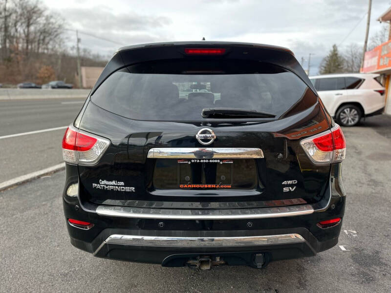 2015 Nissan Pathfinder SV