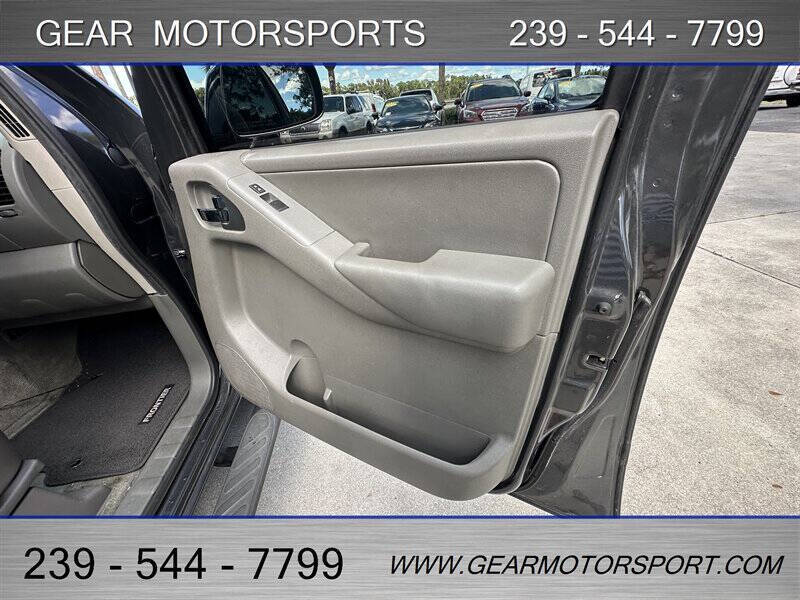 2012 Nissan Frontier SL