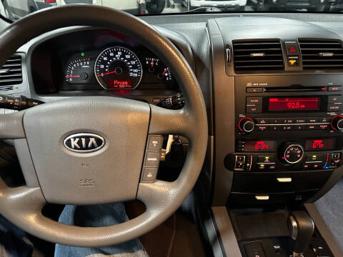 2009 Kia Borrego LX