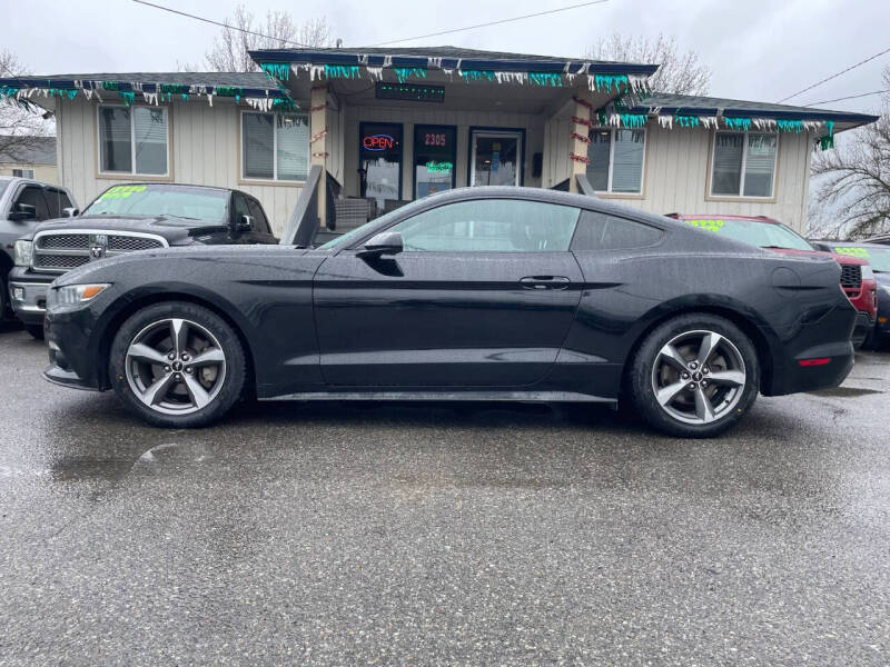 2016 Ford Mustang V6