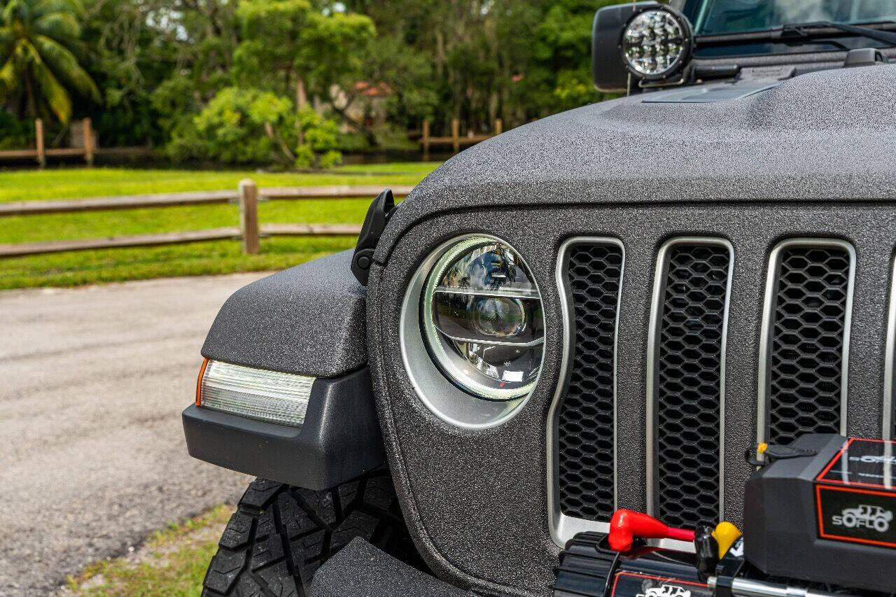 2020 JEEP Wrangler SUV / Crossover - $57,999