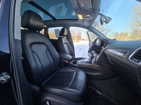 2016 Audi Q5 2.0T quattro Premium Plus