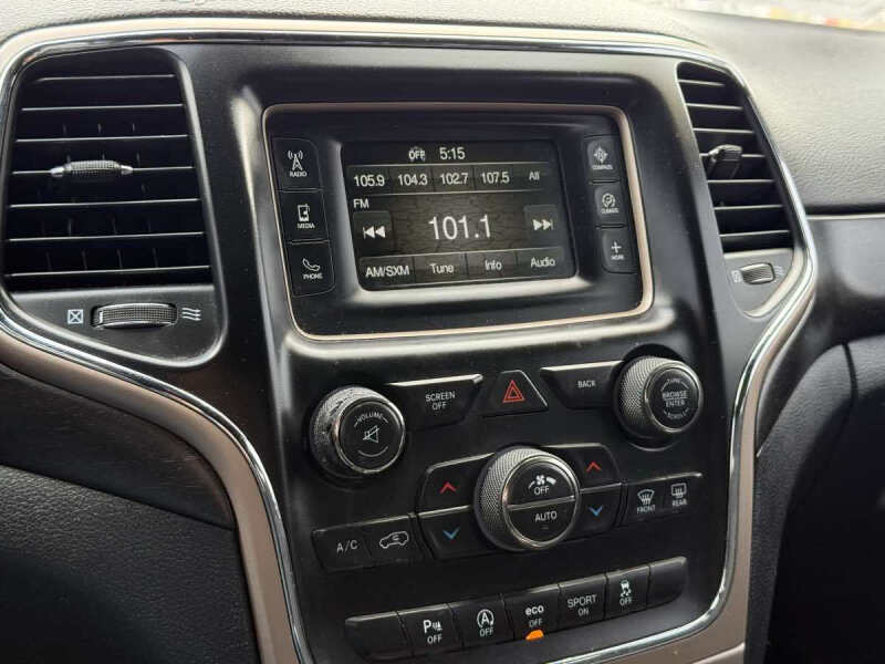 2017 Jeep Grand Cherokee Laredo