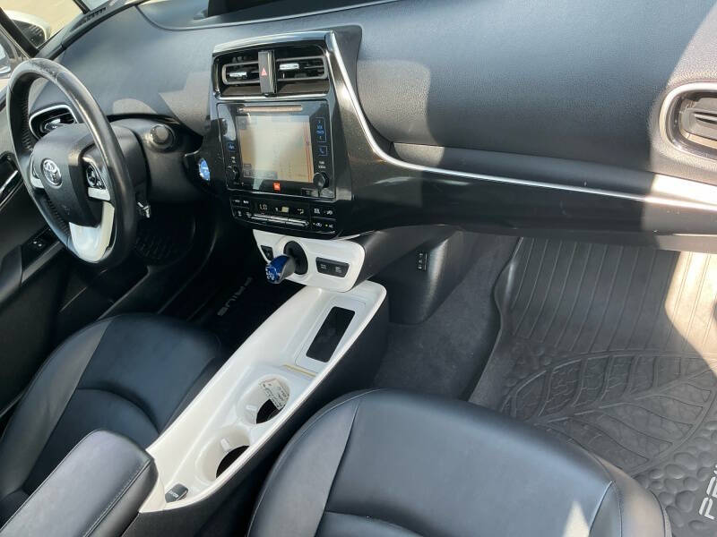 2016 Toyota Prius Four