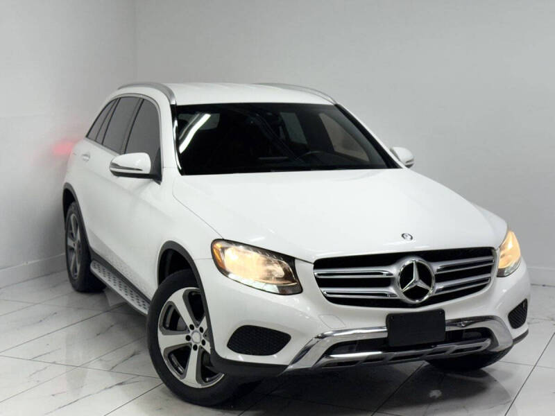 2017 Mercedes-Benz GLC GLC 300