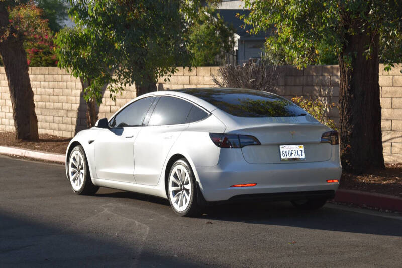 2021 Tesla Model 3 Base photo 10