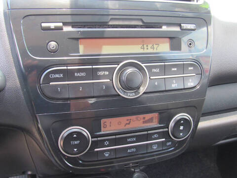 2014 Mitsubishi Mirage DE