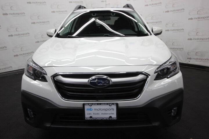 2022 Subaru Outback Premium