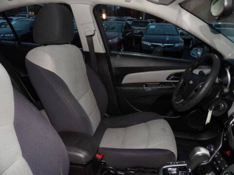 2012 Chevrolet Cruze LS