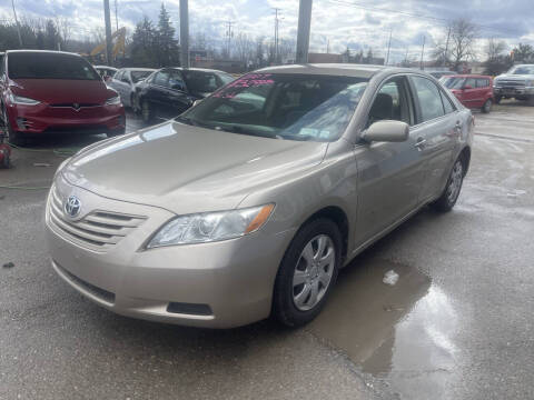 2007 Toyota Camry for sale at Metro Auto Broker in Inkster MI
