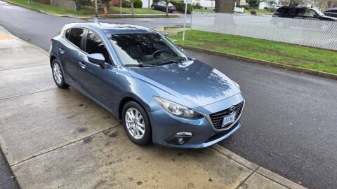 2015 Mazda MAZDA3 i Grand Touring