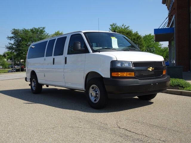 2024 Chevrolet Express LS 3500