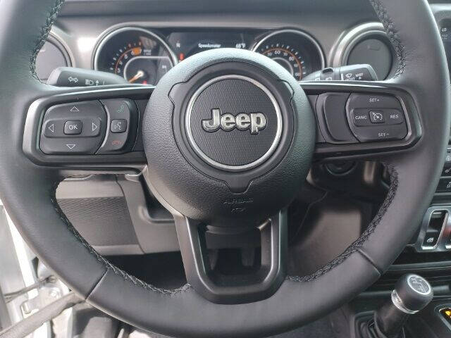 2022 Jeep Wrangler Willys