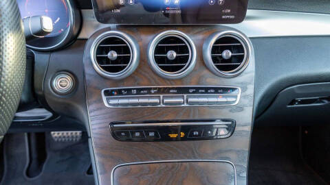 2020 Mercedes-Benz GLC GLC 300