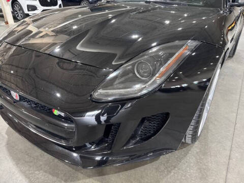 2015 Jaguar F-TYPE R