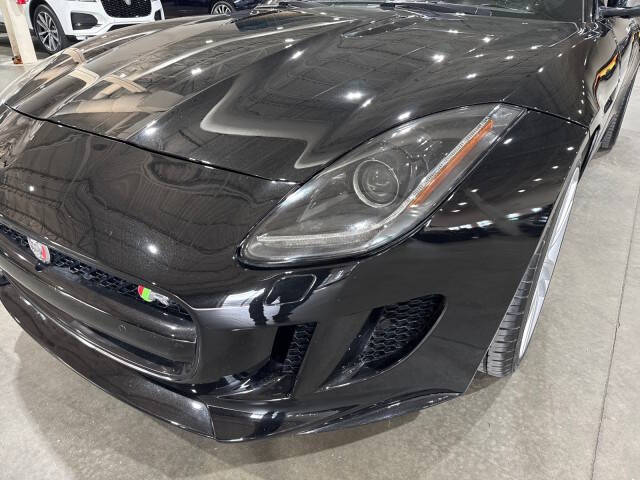 2015 Jaguar F-TYPE R