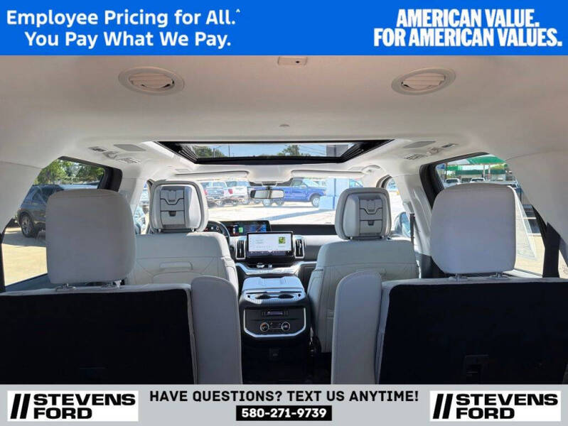 2026 Ford Expedition Platinum