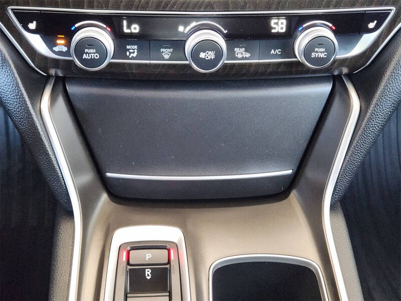 2021 Honda Accord Hybrid EX