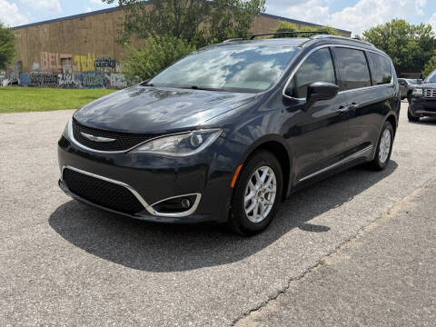 2020 Chrysler Pacifica Touring L