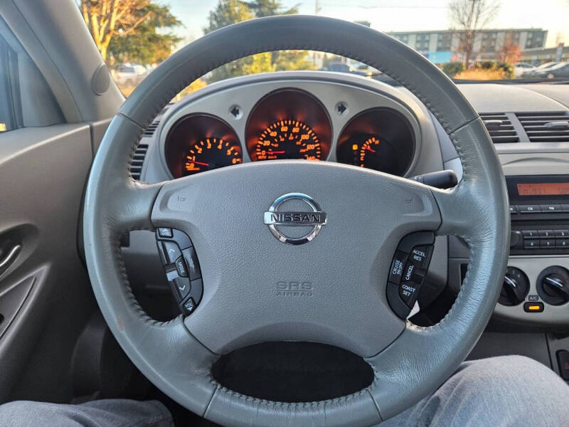 2004 Nissan Altima 3.5 SE