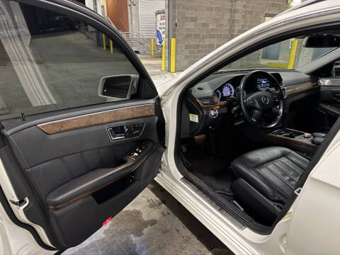 2011 Mercedes-Benz E-Class E 350 Luxury 4MATIC