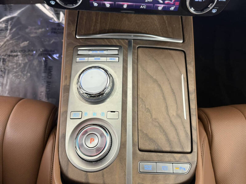 2024 Genesis Electrified G80 Advanced