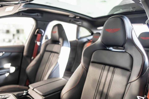 2026 Aston Martin DBX 707