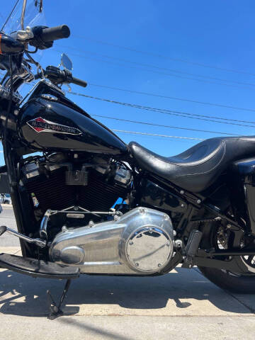 2018 Harley-Davidson Softail Slim FLSL