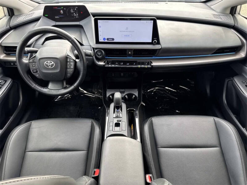 2024 Toyota Prius XLE