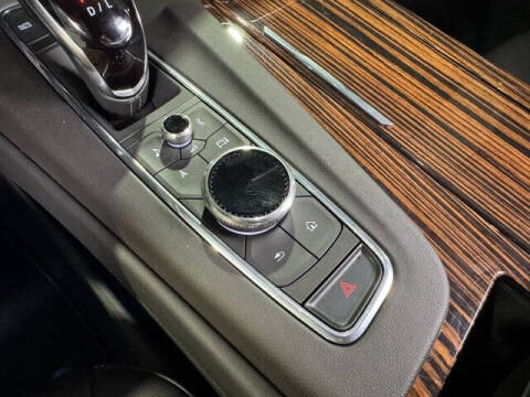 2024 Cadillac Escalade ESV Luxury