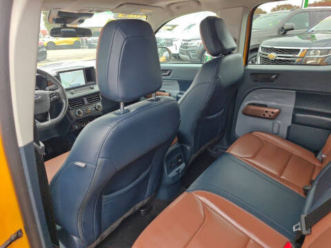 2023 Ford Maverick Lariat