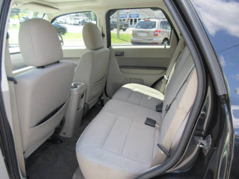2011 Ford Escape XLT