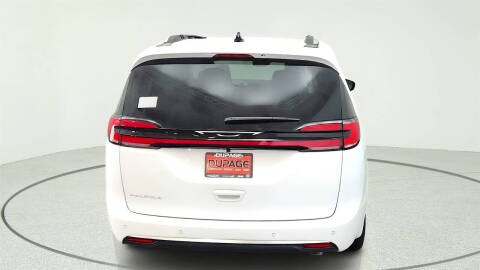 2027 Chrysler Pacifica Pinnacle