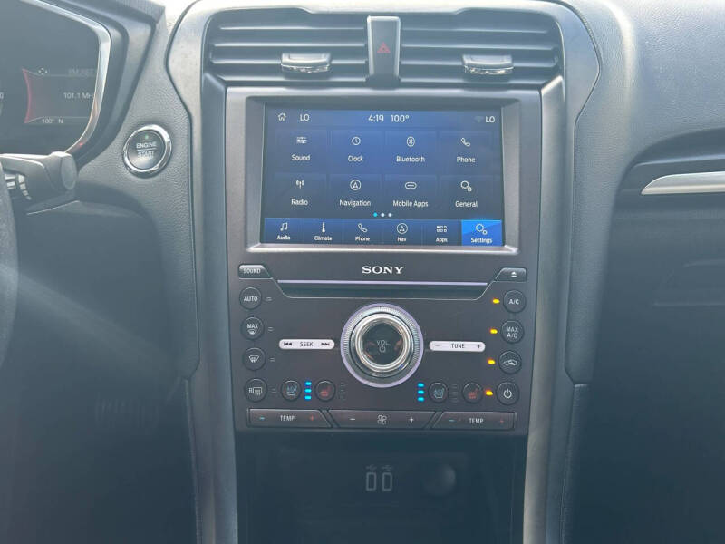 2020 Ford Fusion Titanium