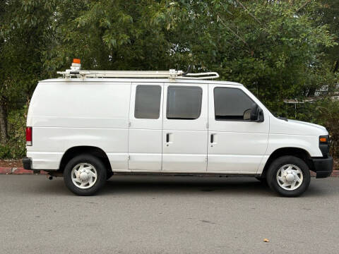 2012 Ford E-Series E-150