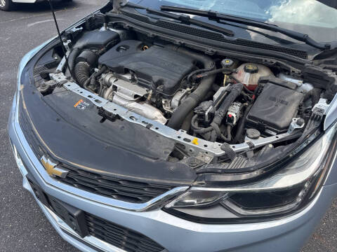 2018 Chevrolet Cruze LT Auto