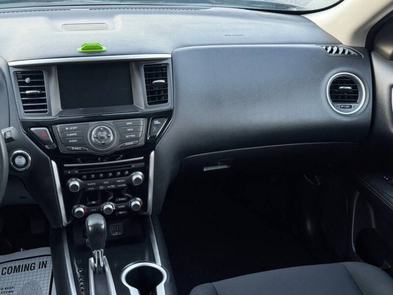 2018 Nissan Pathfinder