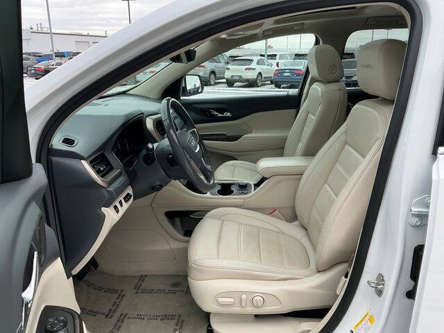 2021 GMC Acadia Denali