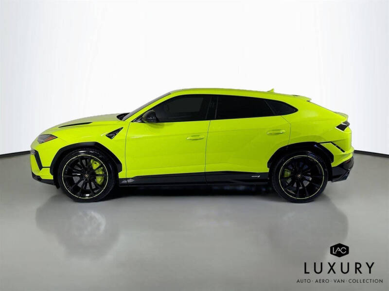 2024 Lamborghini Urus S