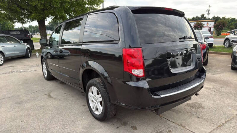 2014 Dodge Grand Caravan R/T