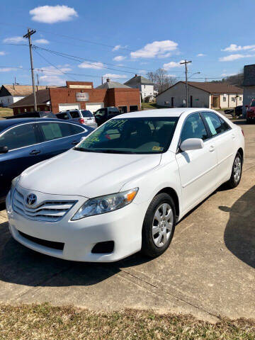 2011 Toyota Camry for sale at Stephen Motor Sales LLC in Caldwell OH