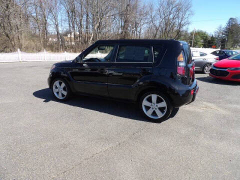 2011 Kia Soul +